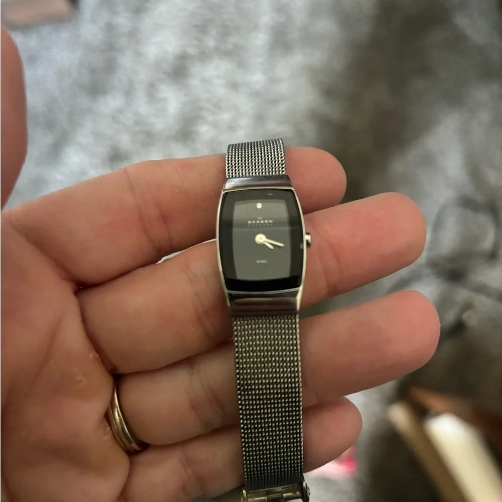 SKAGEN WATCH small face silver